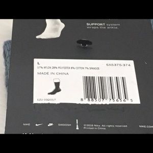 Nike Underwear & Socks - Nike Elite Versatility Crew Socks. Unisex,LARGE Nike Underwear & Socks - Nike Elite Versatility Crew Socks. Unisex,LARGE